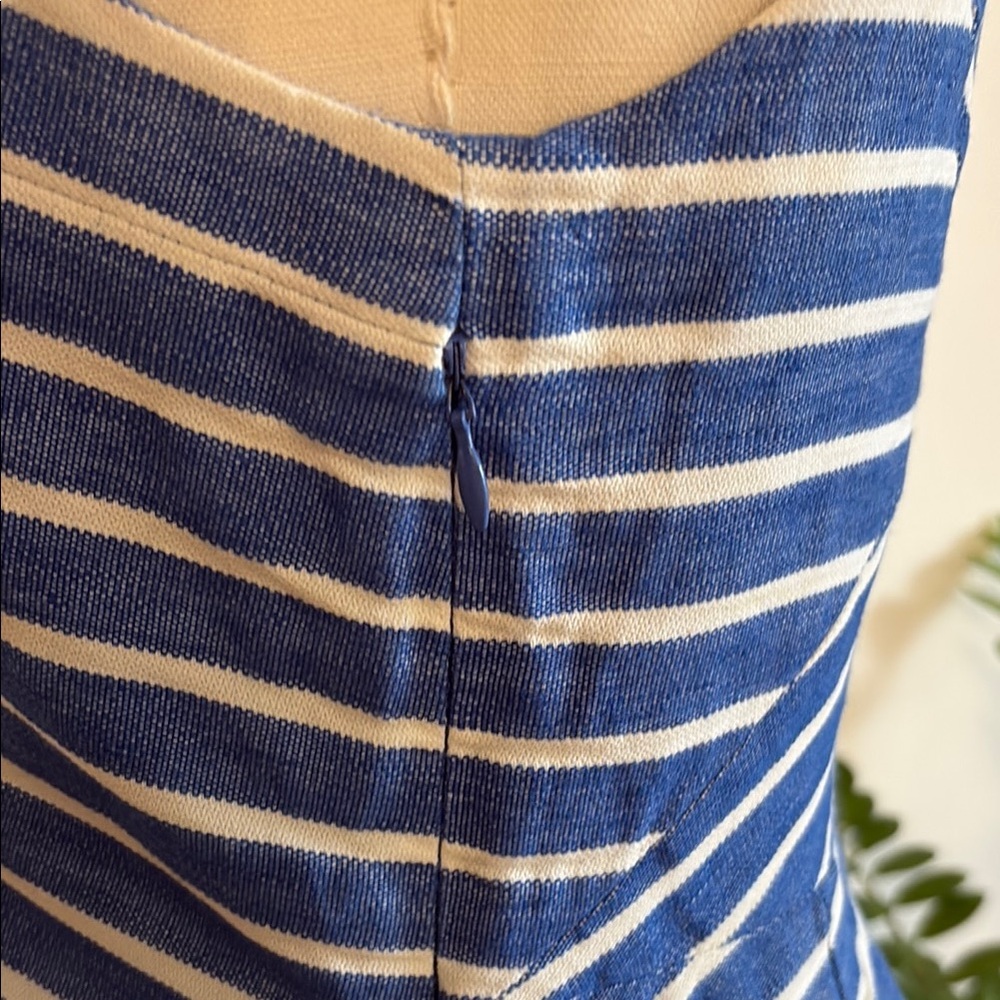 Vineyard Vines Blue and White Fit and Flare Mini Dress Size 6 - Picture 4 of 7
